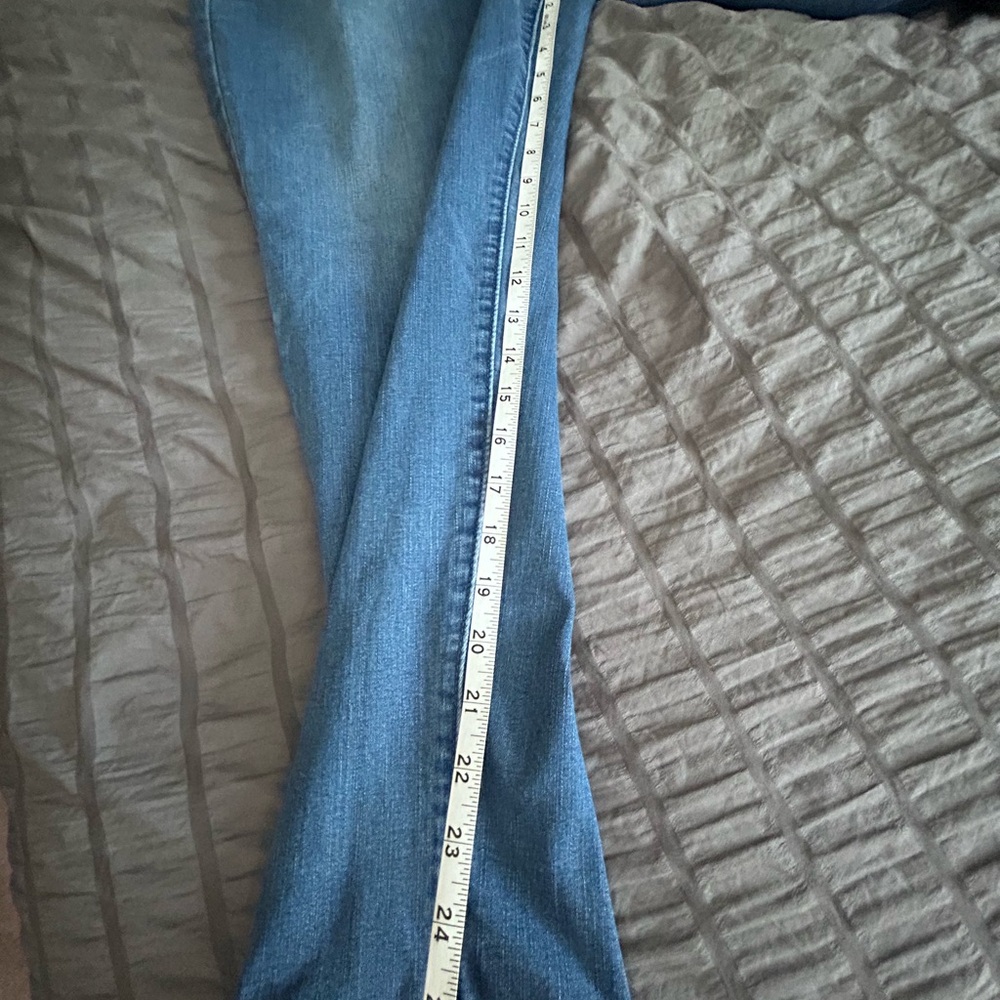 Democracy Jeans - “Ab”solution - Picture 4 of 4
